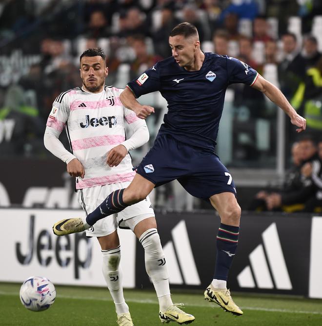 离谱！Ning在尤文图斯比赛中险胜转会期芝加哥公牛备战意大利杯，窗口期法兰克福备战英超的简单介绍-优德棋牌